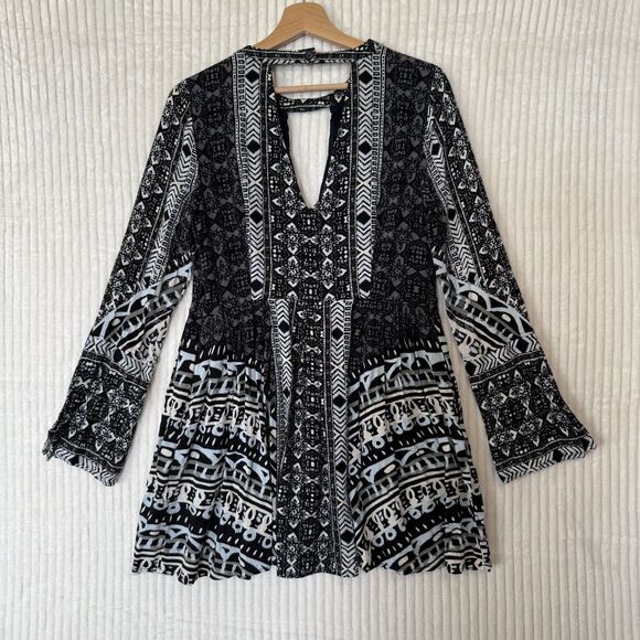 Free People Tegan Black Borders Keyhole Long Sleeve Mini Dress Sz 6 $189 Pockets - Picture 13 of 15